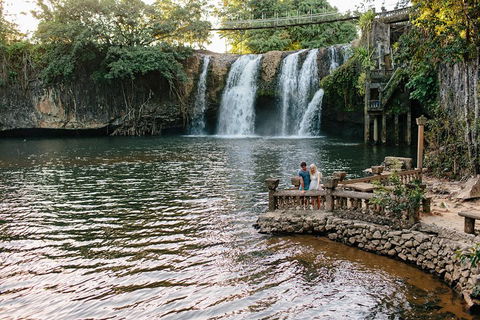 The Original Day Tour To Paronella Park, Lake Barrine And Millaa Millaa Falls - Accommodation NT 4
