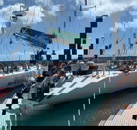 2-Night Whitsundays Sailing Cruise incl. Whitehaven Beach  Great Barrier Reef - Accommodation NT