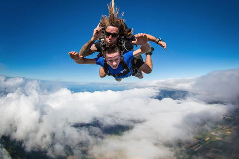 Reef And Rainforest Tandem Sky Dive In Cairns - Accommodation NT 0