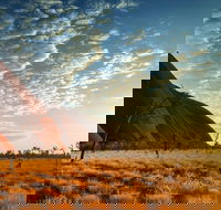 Highlights of Uluru Including Sunrise and Breakfast - Accommodation NT