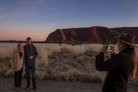 Highlights Of Uluru Including Sunrise And Breakfast - Accommodation NT 4