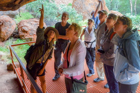 Full Uluru Base Walk At Sunrise Including Breakfast - Accommodation NT 4