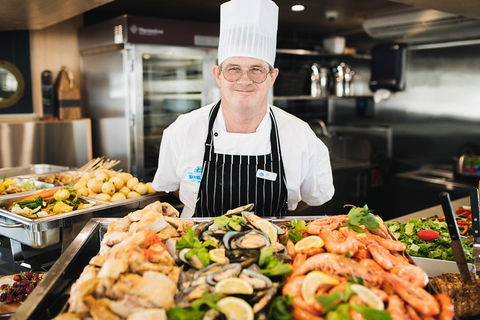Dinner Buffet Cruise On The Gold Coast - Accommodation NT 4