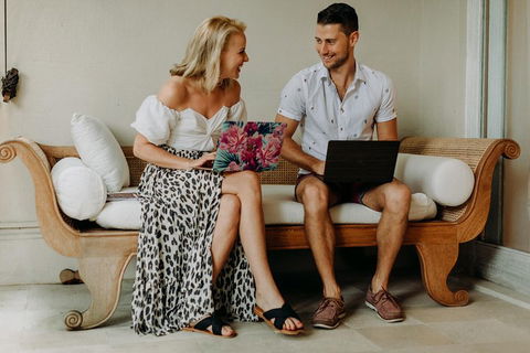 Private Photo Session With A Local Photographer In Melbourne - Accommodation NT 0