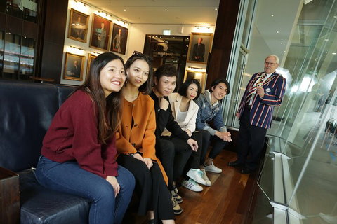 Sports Tour Of Melbourne With MCG Tour And Australian Sports Museum Access - Accommodation NT 0