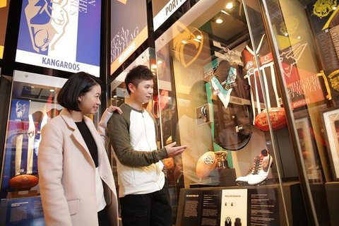 Sports Tour Of Melbourne With MCG Tour And Australian Sports Museum Access - Accommodation NT 1