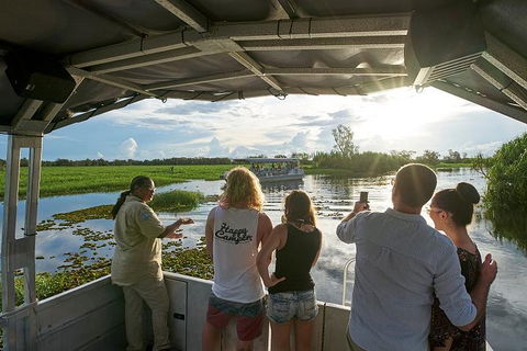 Yellow Water Cruise - Kakadu - Accommodation NT 5