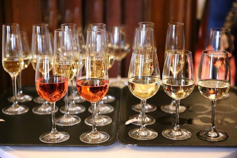 Yarra Valley Private Car Winery Tour And Chocolate.1-7 Passengers One Car Price - Accommodation NT 3