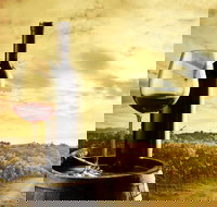 Barossa Valley Cellar Doors Luxury Wine Tour - Accommodation NT