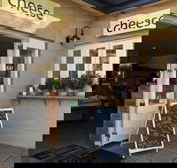 Small Group Adelaide Hills and Hahndorf Hideaway Tour from Adelaide - Accommodation NT