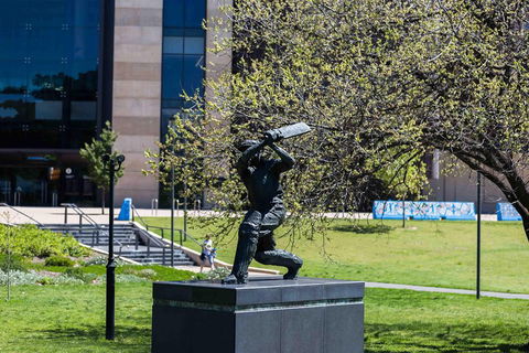 Historic Adelaide & Architecture 90- Minute Pedicab Experience - Accommodation NT 0