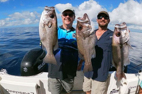 Full Day 9.5 Hour Offshore Fishing Charter - Accommodation NT 1