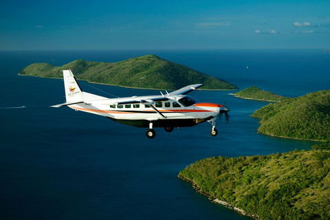 Reef And Island Scenic Flight From Airlie Beach - Accommodation NT 3