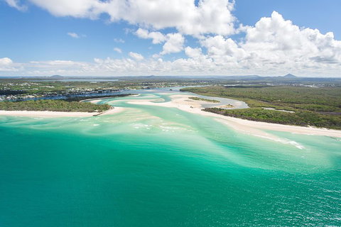 Deluxe Seaplane Tour Noosa To Glasshouse Adventure For 2 With Photobook - Accommodation NT 0
