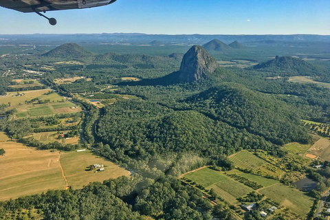 Deluxe Seaplane Tour Noosa To Glasshouse Adventure For 2 With Photobook - Accommodation NT 4