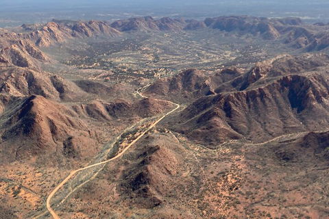 Scenic Flight: Gosses Bluff - Accommodation NT 3
