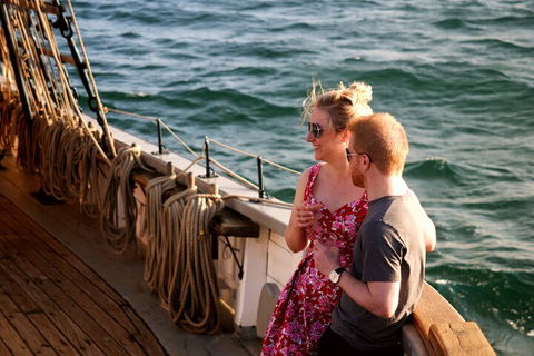 Sydney Harbour Tall Ship Wine & Canapes Evening Cruise - Accommodation NT 4